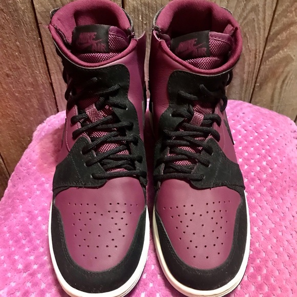 Nike Air Jordans - Picture 7 of 13
